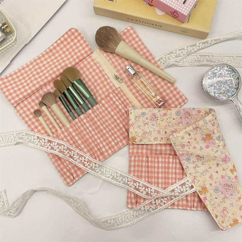 Cute Cartoon Embossed Pencil R - Pen Pouch Roll 评论和价格